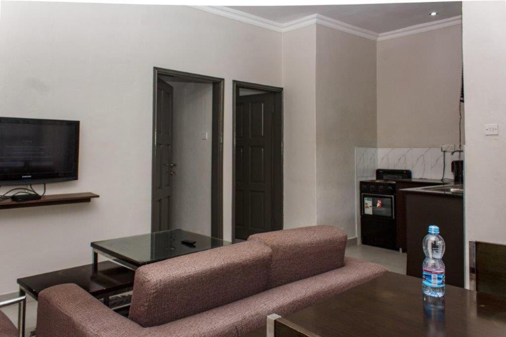 Cedar Place Limited Μπλαντάιρ Εξωτερικό φωτογραφία