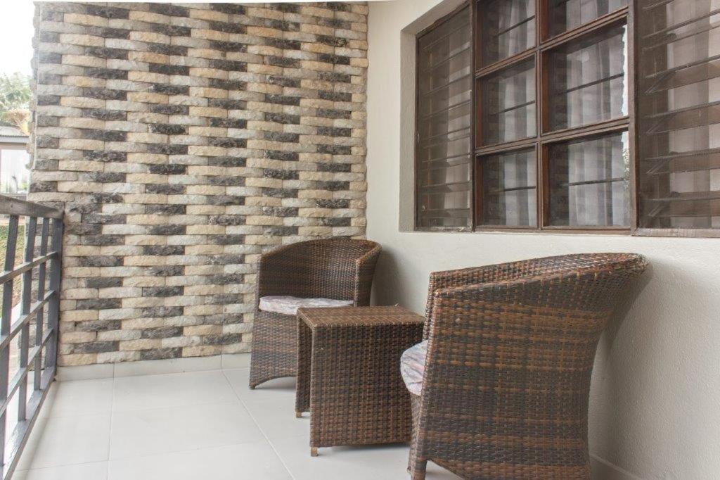 Cedar Place Limited Μπλαντάιρ Εξωτερικό φωτογραφία